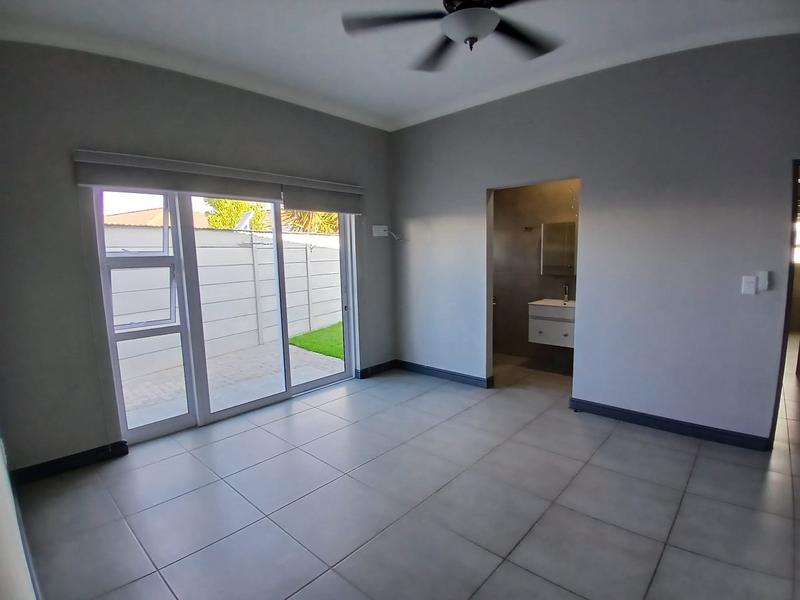 3 Bedroom Property for Sale in Velddrif Western Cape